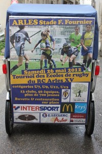 Read more about the article Tournoi des écoles de Rugby, le 26 Mai 2012 au stade Fournier d’Arles.