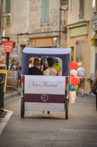 Mariage à vélo sur Arles